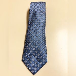 MENS ALARA TIE 100% SILK BLUE GEOMETRIC NECKTIE - EUC